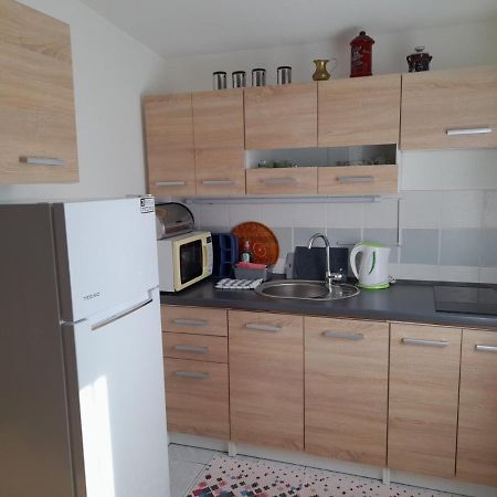 Oaza Lägenhet Ražanac Exteriör bild